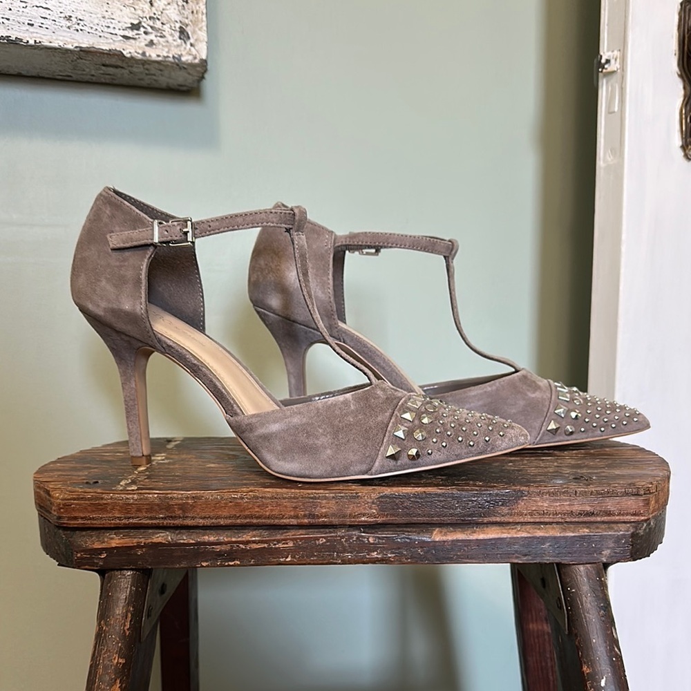 BCBGENERATION Hound Gray Suede T-Strap  Studded Heels